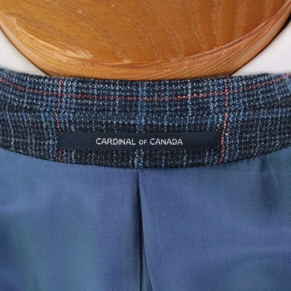 Cardinal of Canada NWT Wool Blend Sport Coat Size 42R US In Blue w/ Coral Plaid